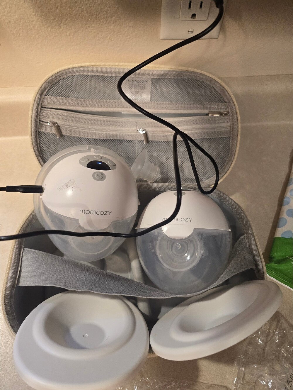 Momcozy Electric Breast Pump - White